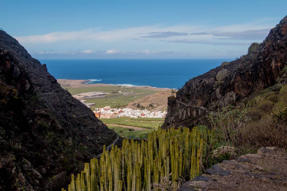 view down to Los Silos