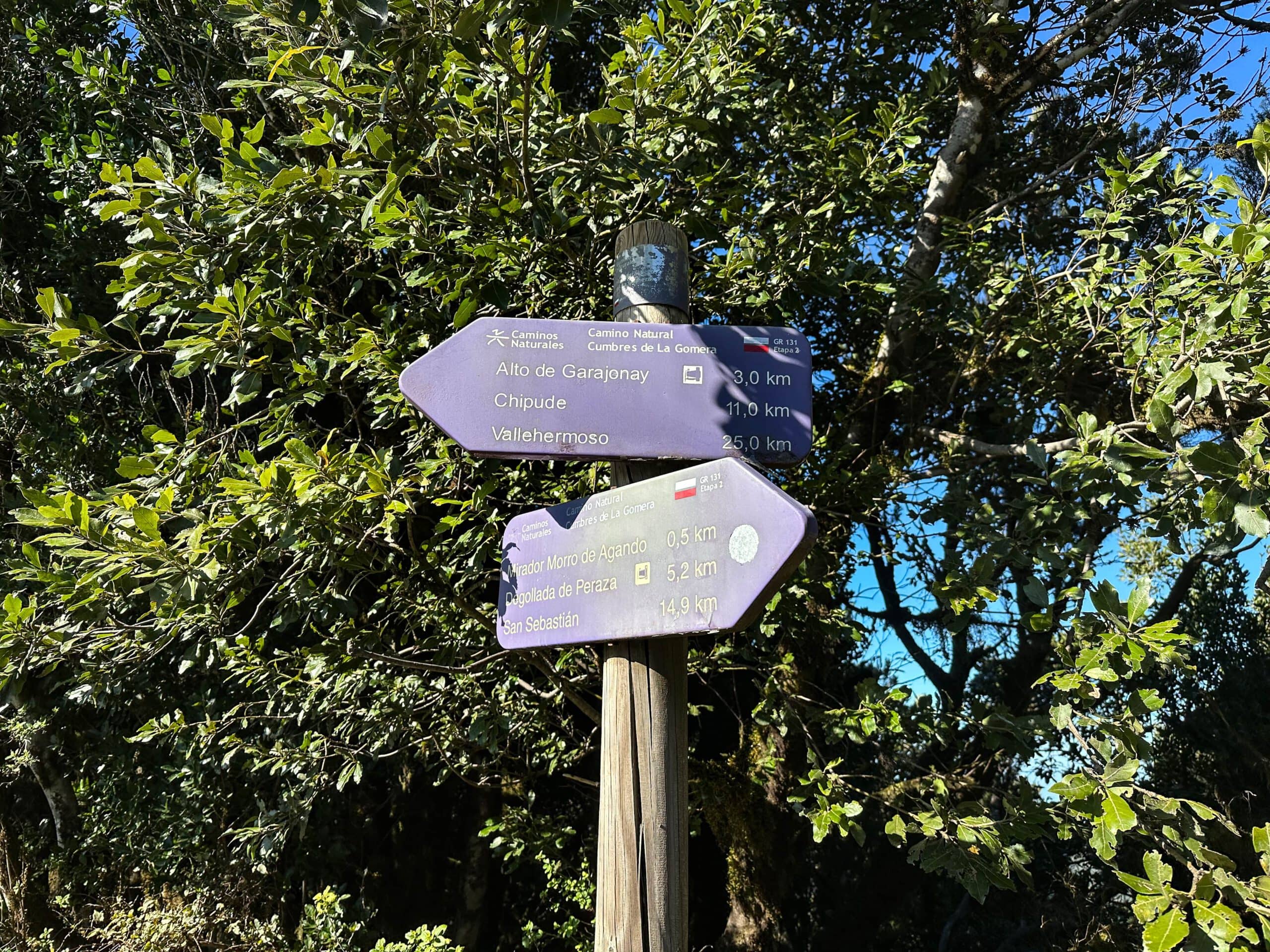 GR 131 - der Wanderweg quert die GM-2 hinter dem Benchijigua - nach 15 km hinter San Sebastian endet mein erstes Teilstück der Wanderung am Mirador de Tajaqué