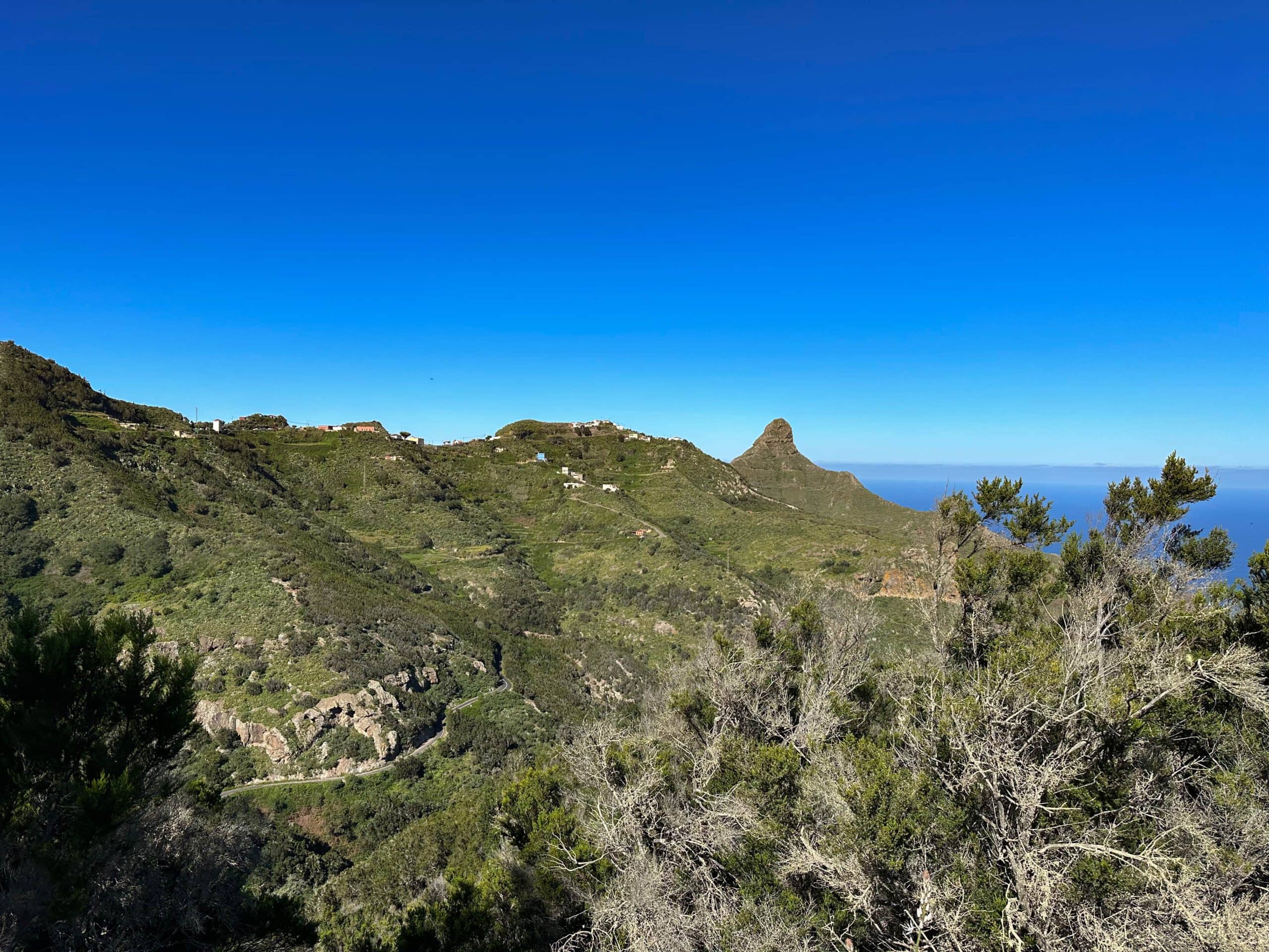 View from the hiking trail to Afur to Roque Taborno