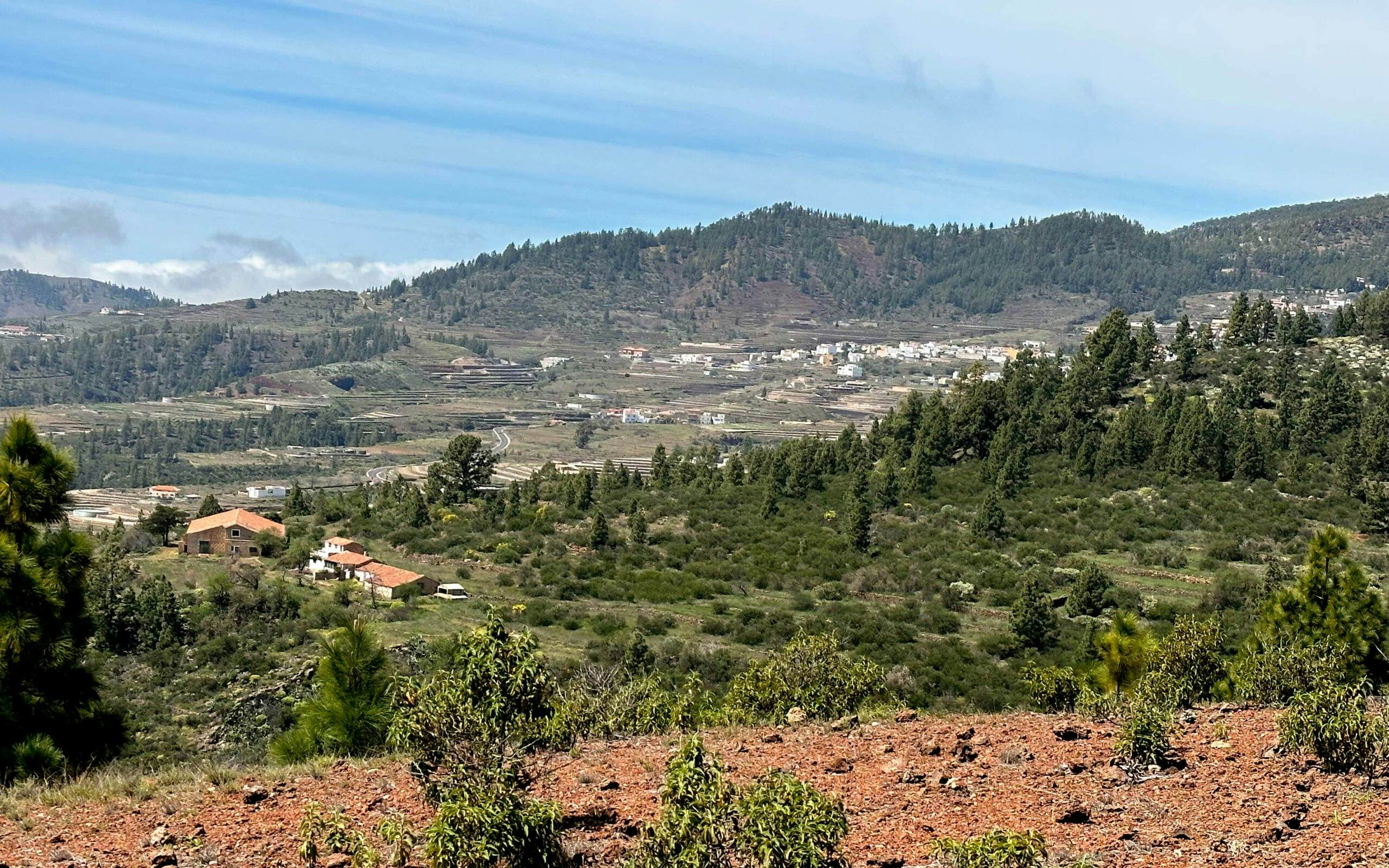 View from the Montaña Colorada towards Vilaflor