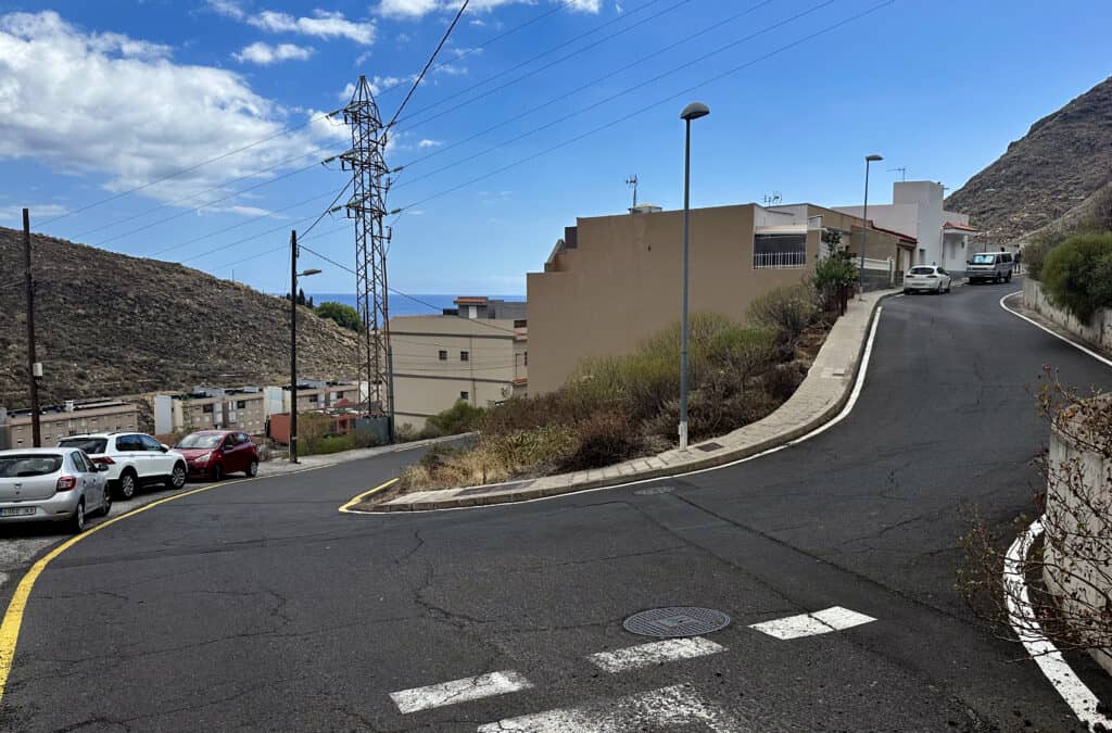 Calle Cercado San Andrés (links) und Pista Militar (rechts)