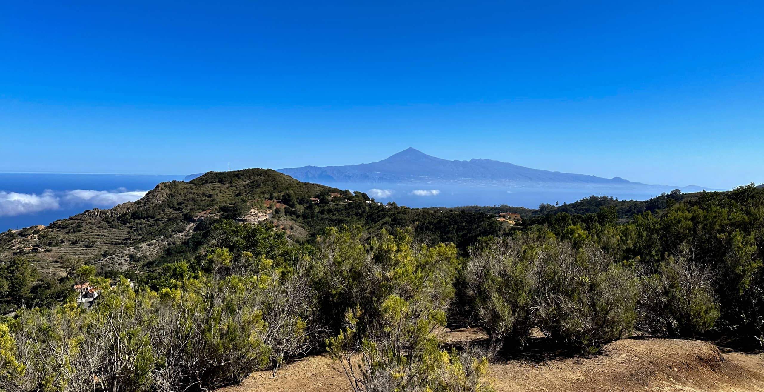 Blick von der Höhenwanderung auf Teneriffa - Wanderweg GR 132, 2. Etappe - Hermigua - Vallehermoso