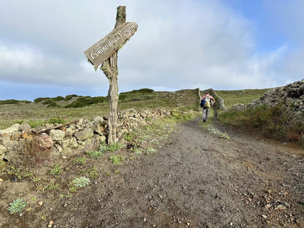 Am Camino de La Virgen - Wanderer auf dem Weg zum Mirador de Sabinosa