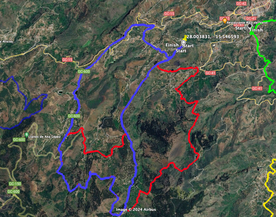 Wanderungen Vega de San Mateo gut zu kombinieren: Wanderung Degollada de las Arenas (rot) und Wanderung Cueva Grande (blau)