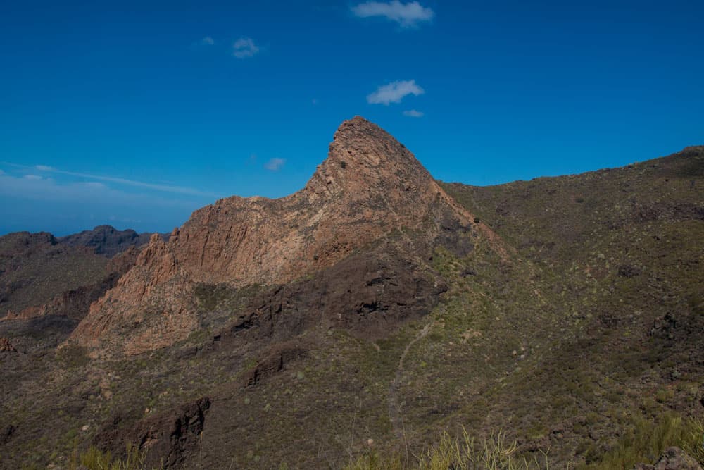 Hiking in the southern Teno Mountains