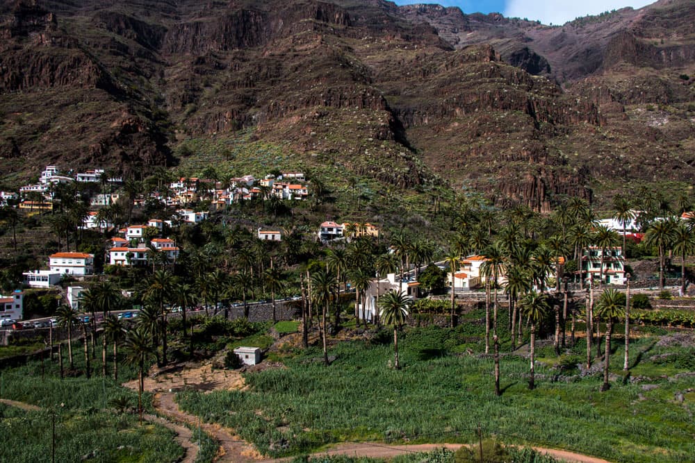 view on the Valle Gran Reyfrom the lower south side of the slope at the ascent to El Cercado