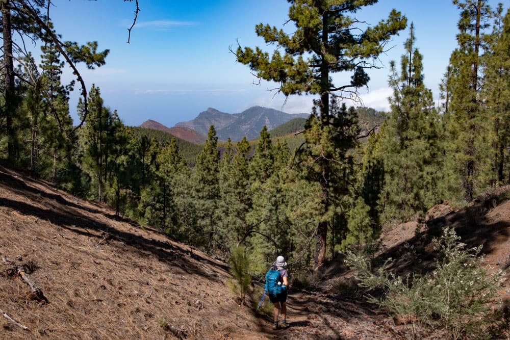 Hike around the Montaña Cascajo to the Montaña Corredera