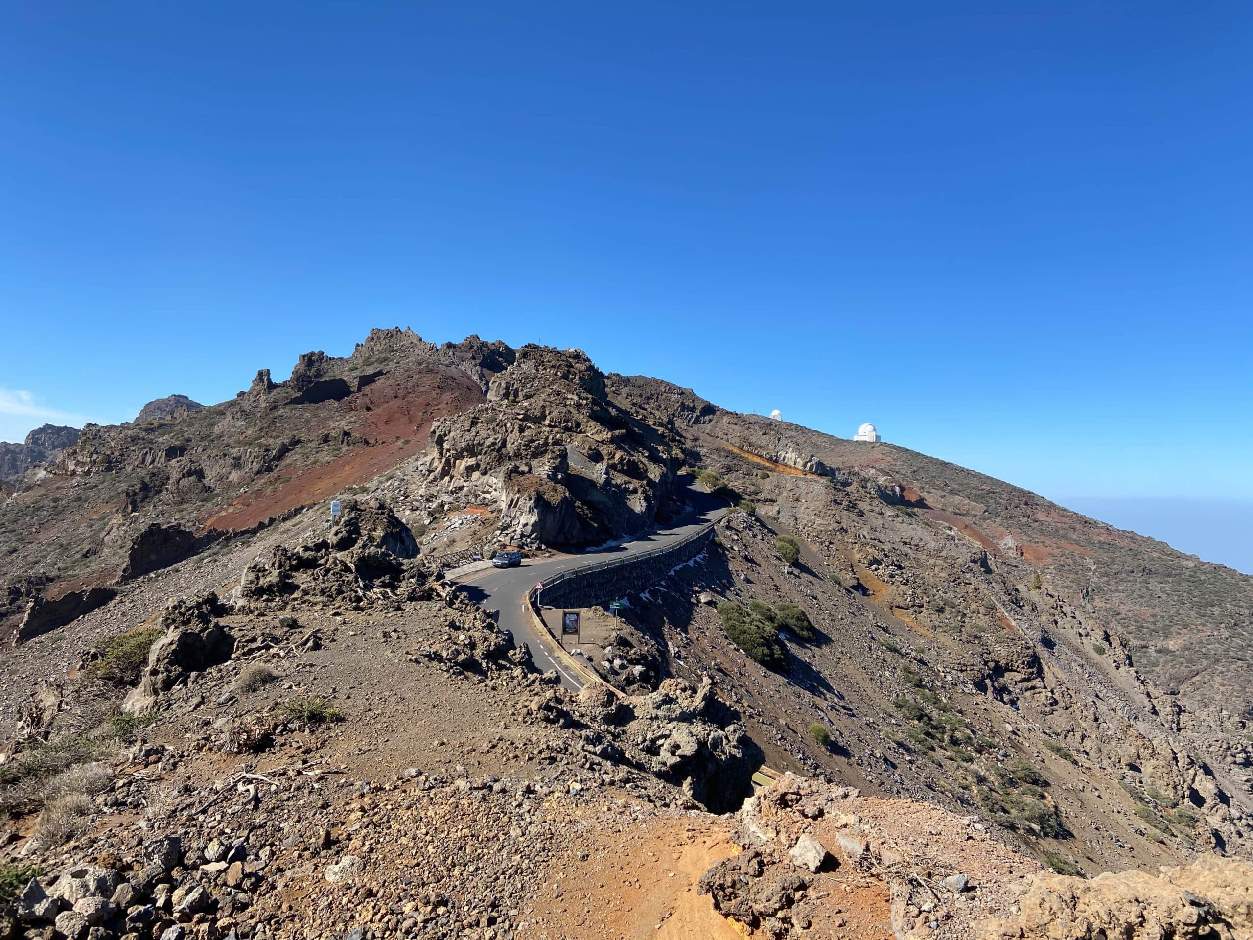 Caminata desde el Pico de la Nieve por el Camino Alto de la Caldera