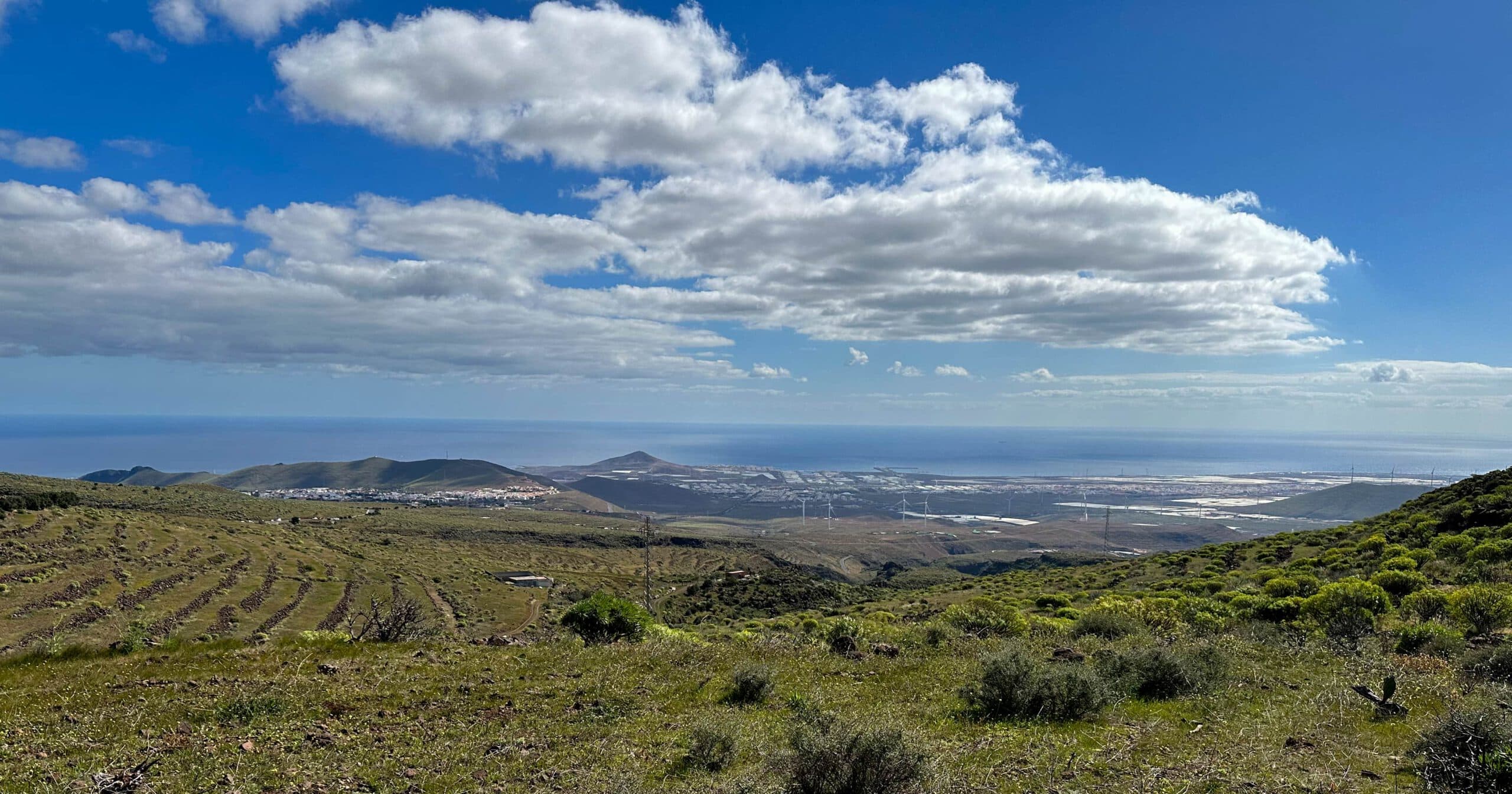 Vista de la costa desde la ruta de senderismo
