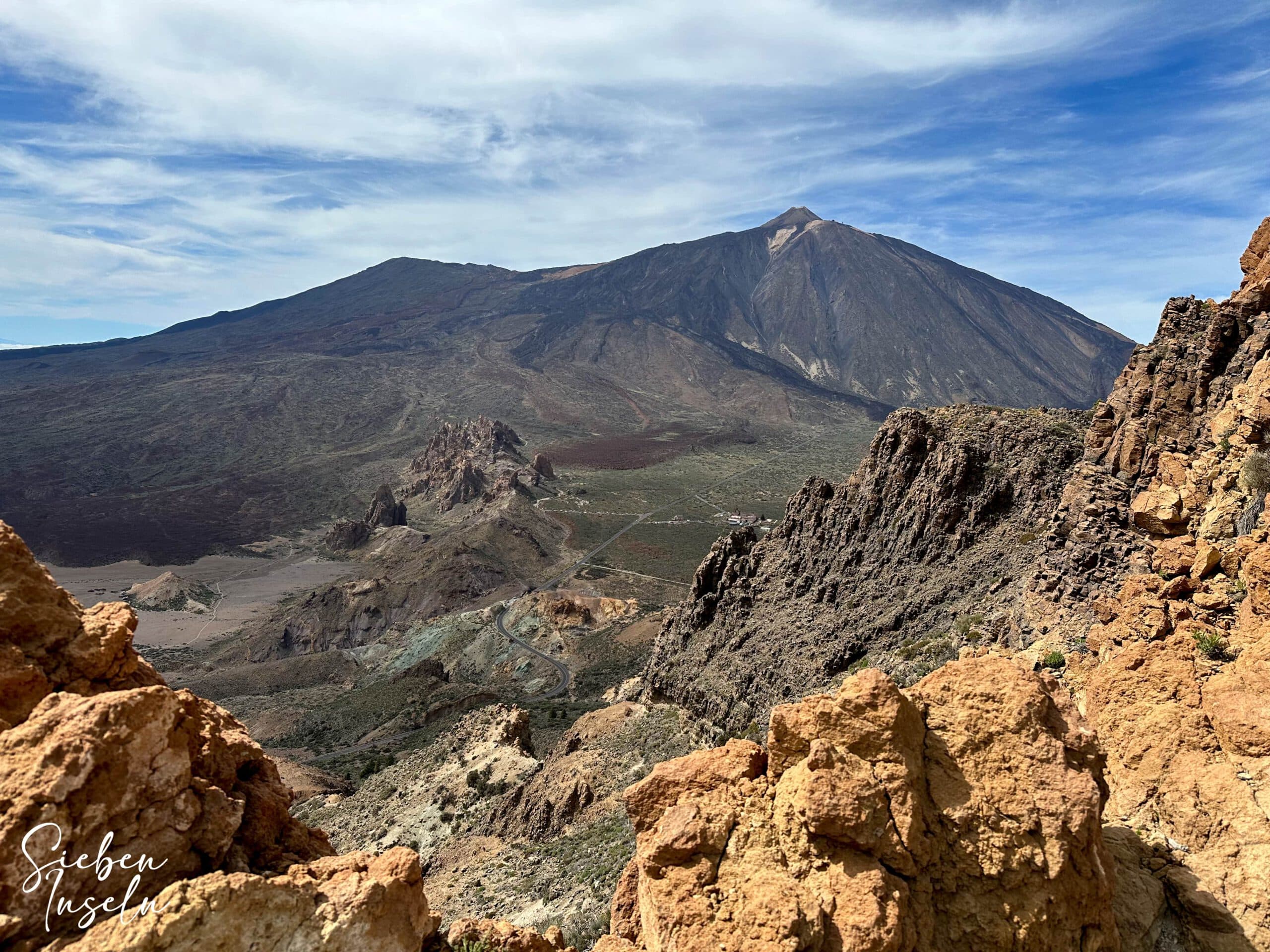 Impresionante excursión de altura por la Cresta de Las Cañadas