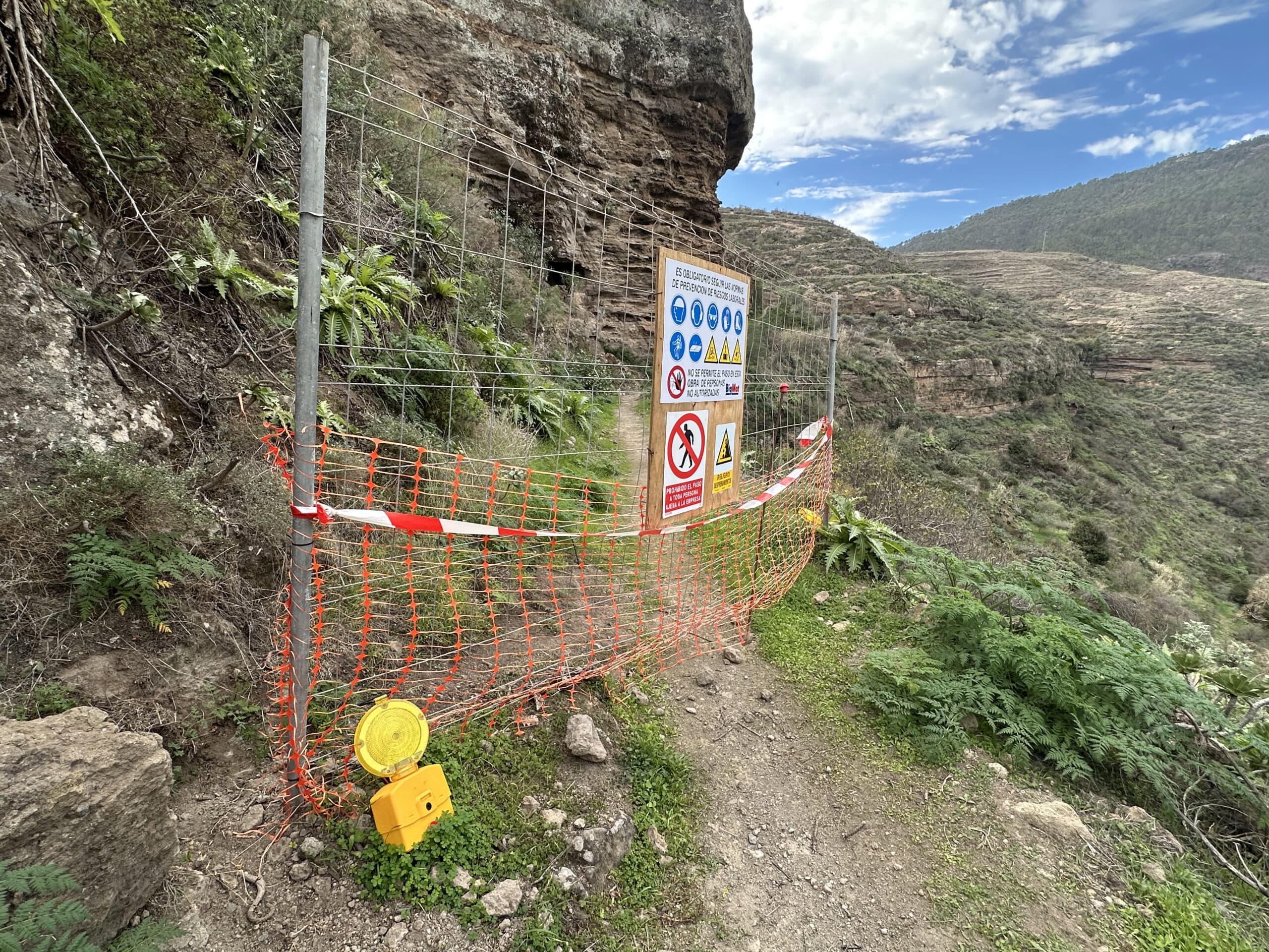 Trail closure at Risco Caido in December 2024
