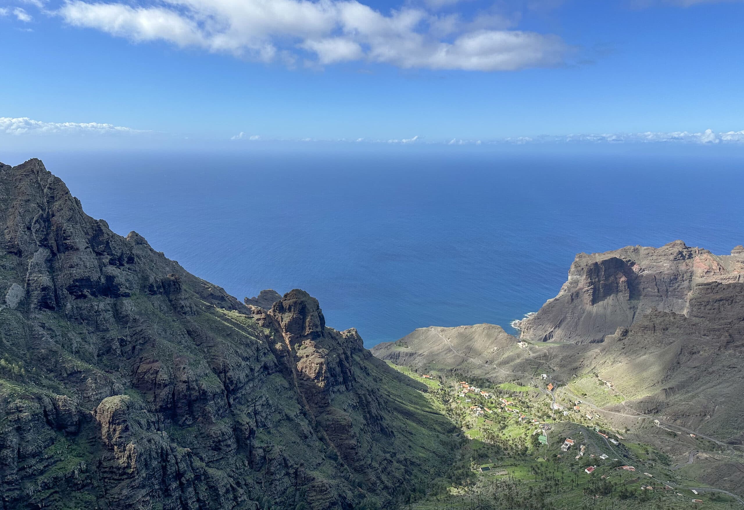 Große Rundwanderung von Alojera nach Taguluche und zurück über den Mirador de El Santo