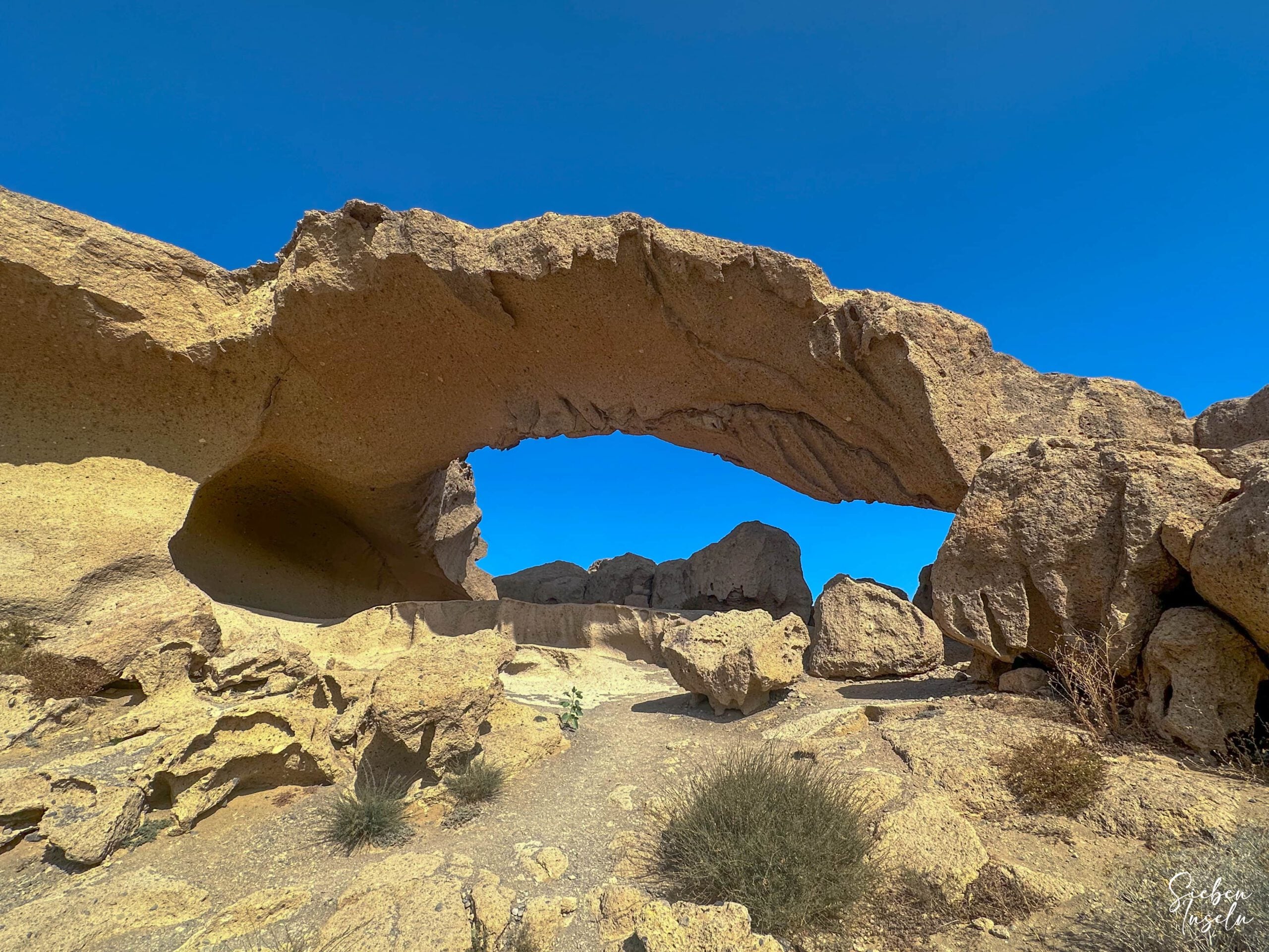 Arco de Tajao – Highlight einer traumhaften Wanderung entlang der Südküste 