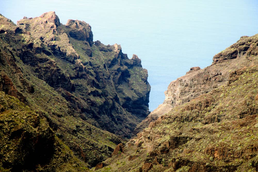 Der Barranco Seco ist grün und nicht so trocken wie sein Name vermuten lassen könnte.