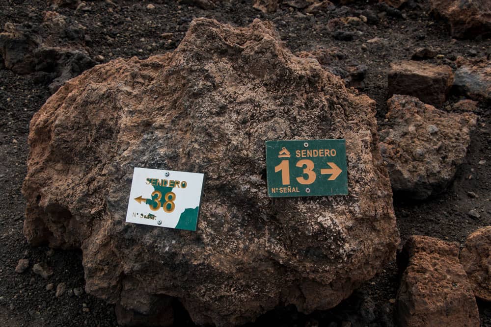 El sendero 13 marca la subida al volcán Samara y los alrededores de la Montaña de la Botija