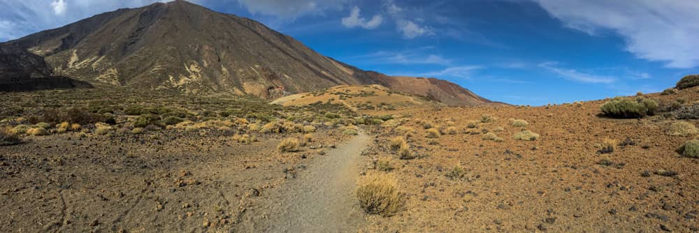 Panorama de Cañada Blanca con el Teide al fondo