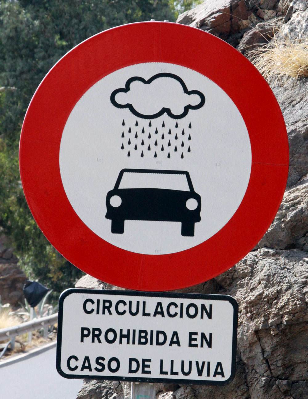 Wenn es regnet, hier besser nicht Auto fahren