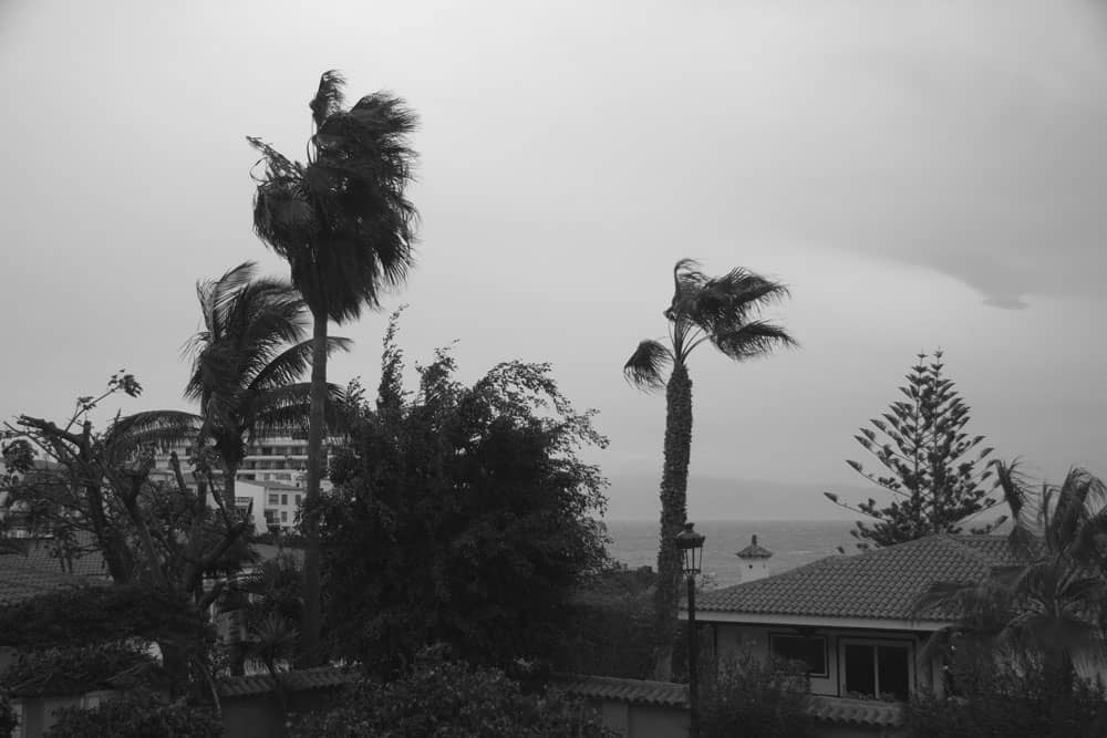 Sturm, Wolken, starker Regen - kein Wanderwetter