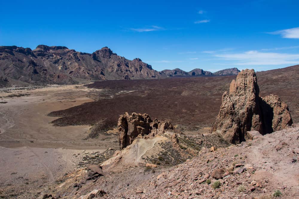 Article summary and large selection of GPS hiking tracks