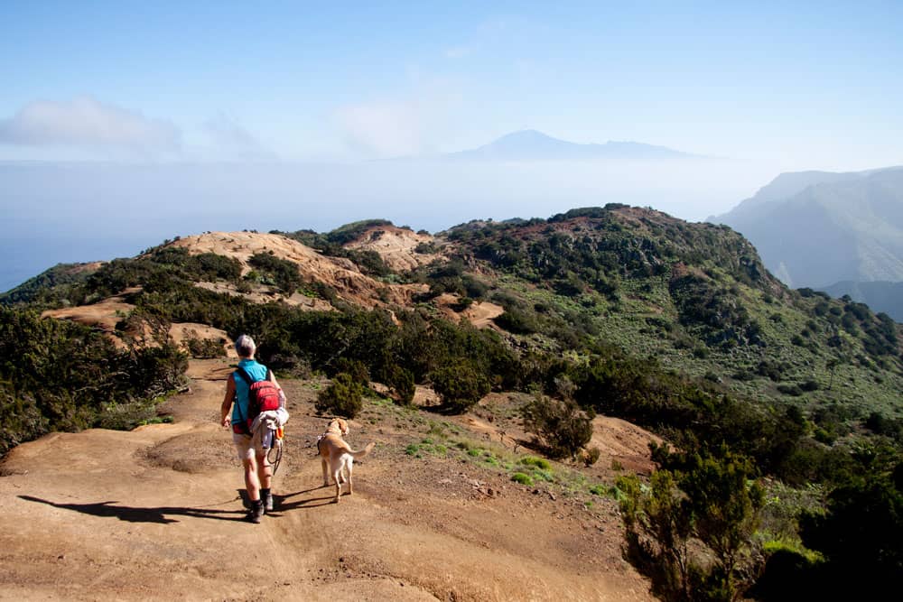 Wandern auf dem Höhenweg bei Chijeré