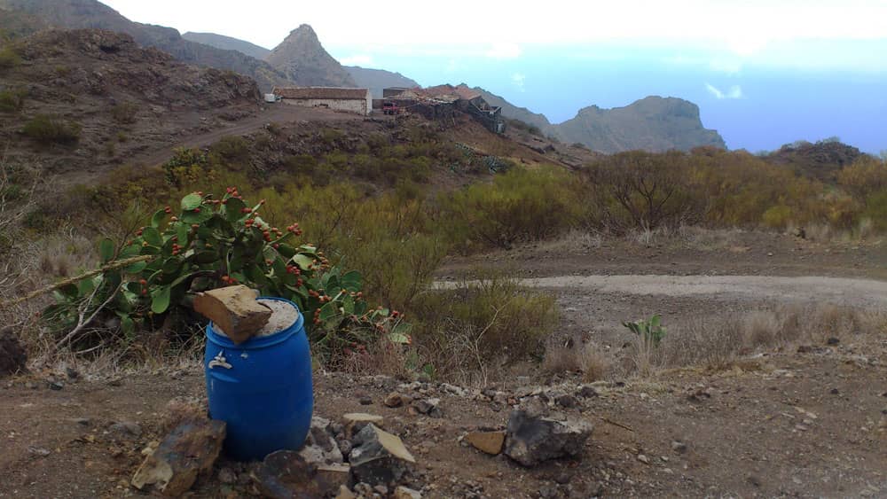 Casas de Arazo - Inicio de la ruta de senderismo