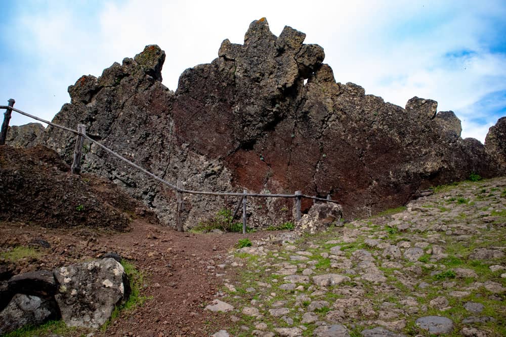 Mirador de Jinama - grandes rocas