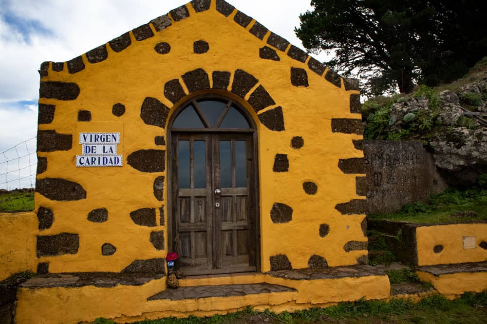 Capilla de la Virgen de la Caridad en el Mirador de Jinama