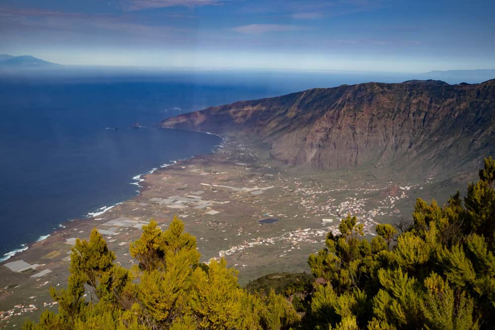 Blick vom Malpaso in das El Golfo Tal