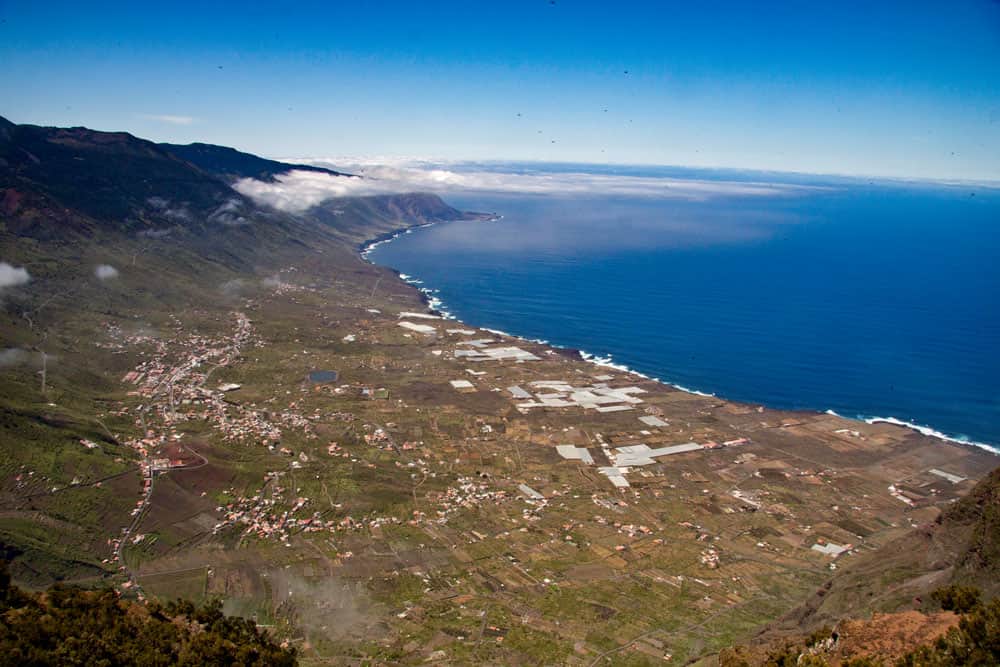 Article summary and large selection of GPS hiking tracks
