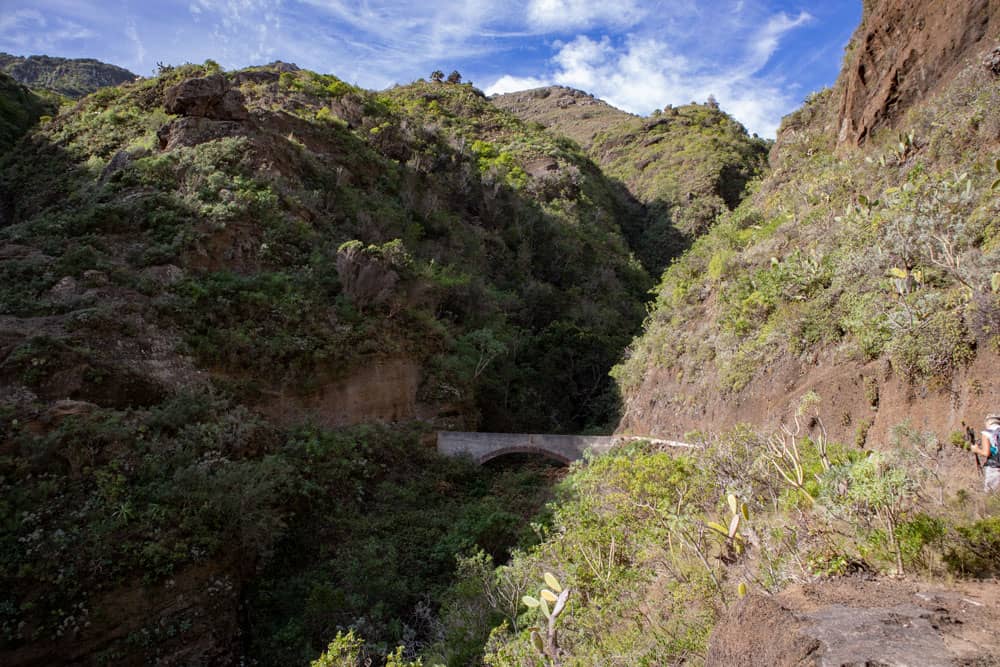 Puente en el camino del canal en Barranco Seco