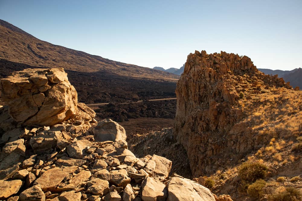 Rocas escarpadas - Montaña el Cedro