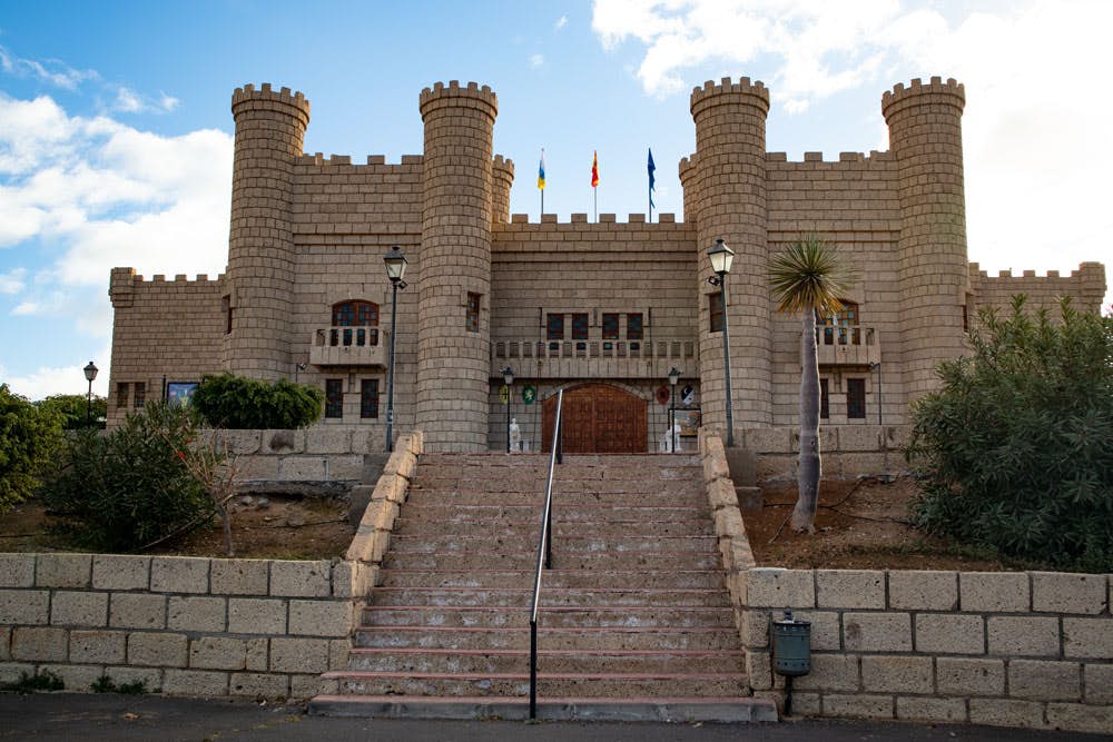 Touristen Burg in Aldea Blanca