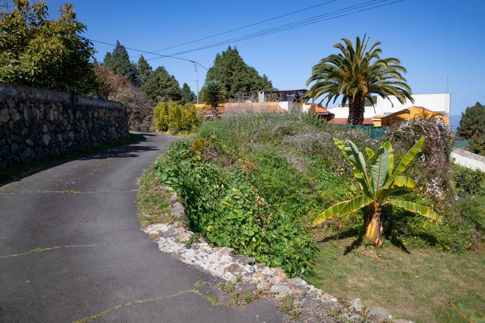 hiking path in La Florida on the village street