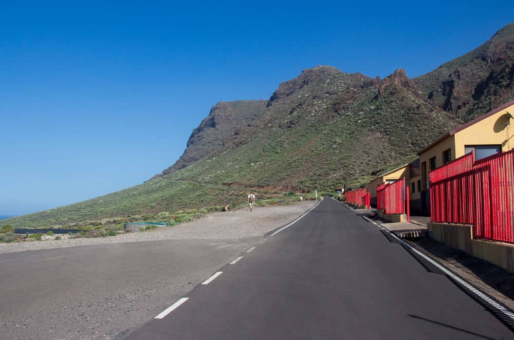 hiking route - road to Buenavista