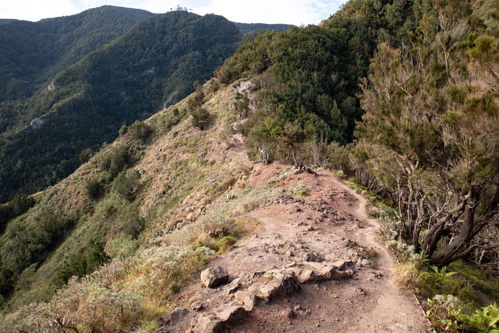 hike over the ridge from Taborno to Afur