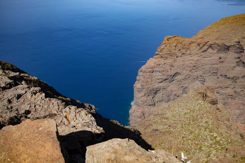 view from above to the North side to the Atlantik to the steep wall