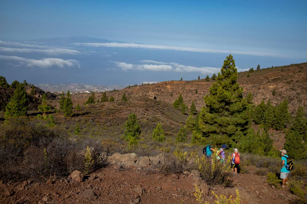 Hiking over the ridge between the Barrancos