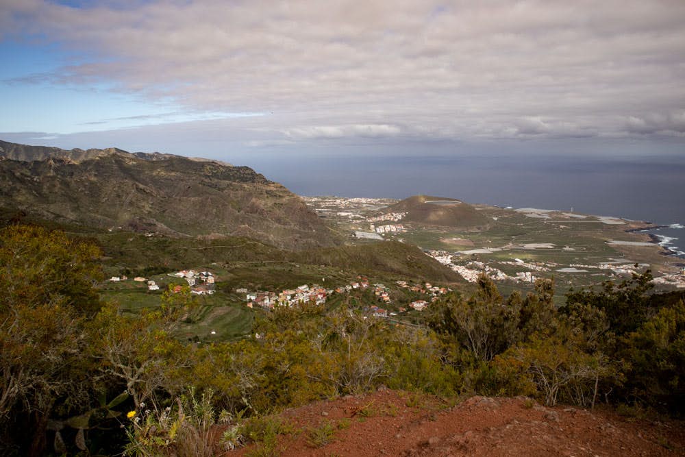 Vista de la costa norte de Tenerife desde la cresta