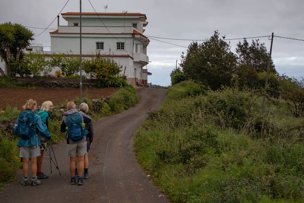 Ruigómez - hiking street with hikers