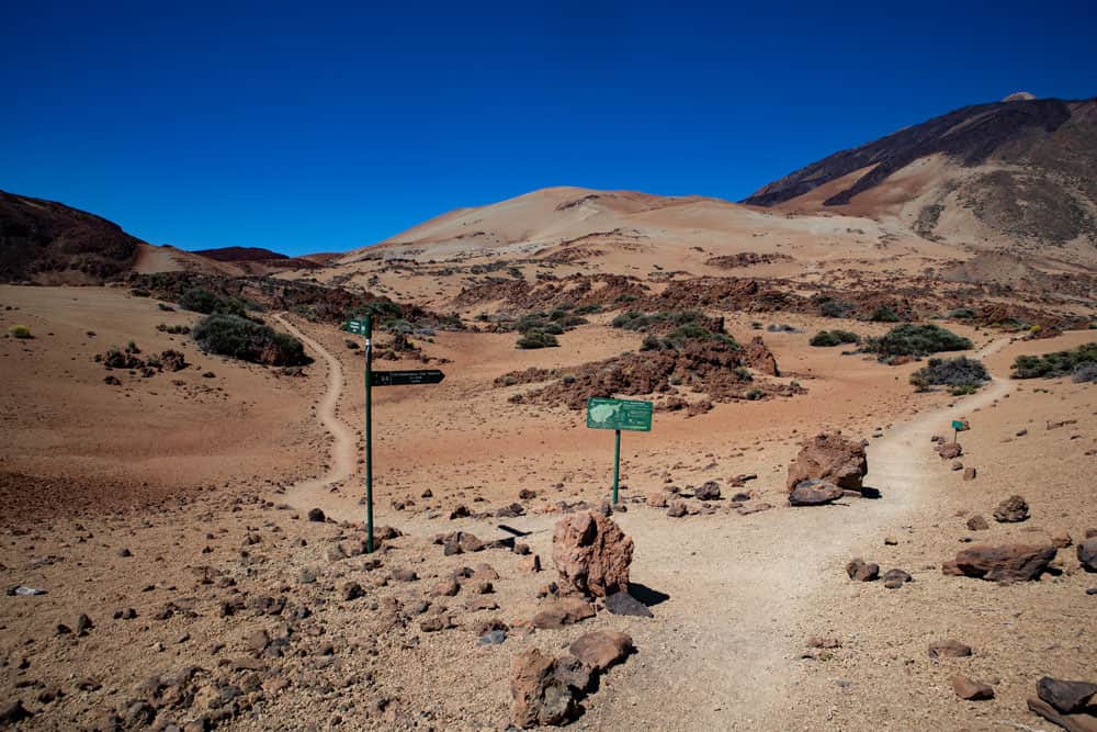 Article summary and large selection of GPS hiking tracks