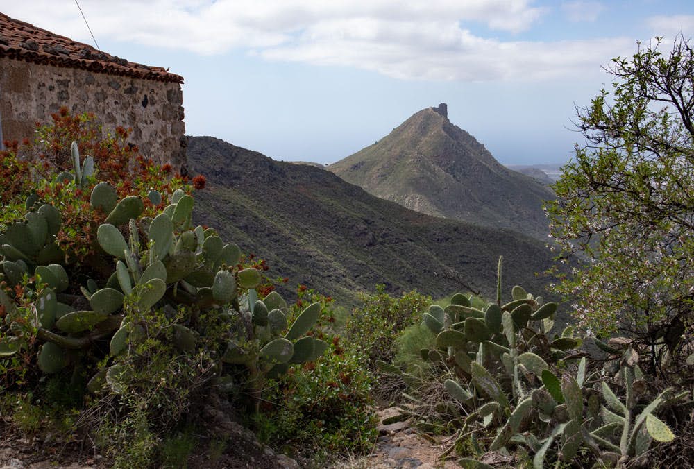 Blick von den Casas Altas auf den Roque del Jama