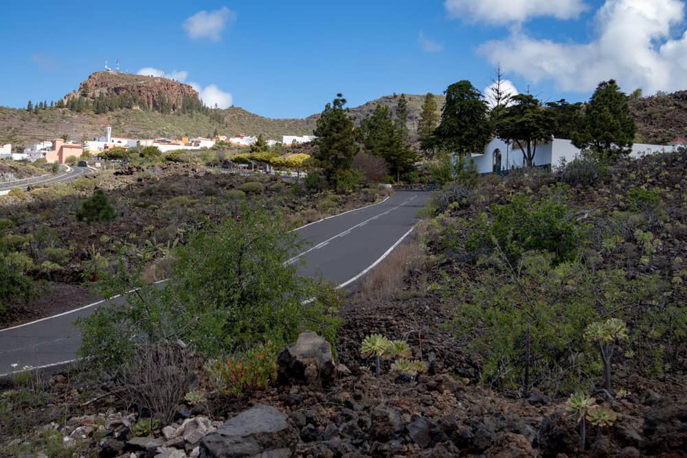 Camino hacia Arguayo