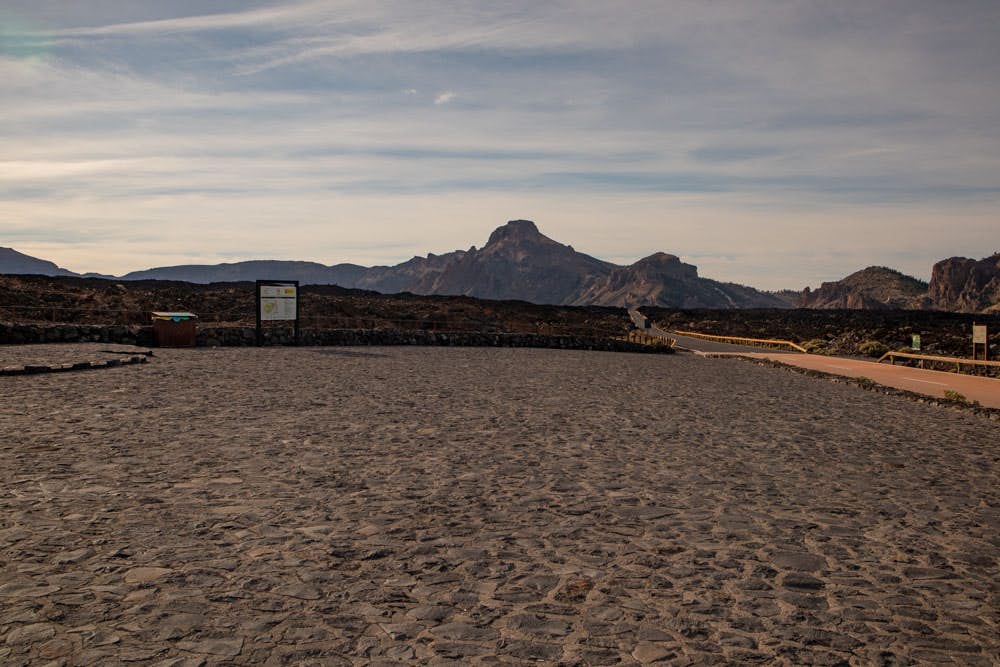 Circular hike Montaña Chasogo - starting point parking Narcisses del Teide