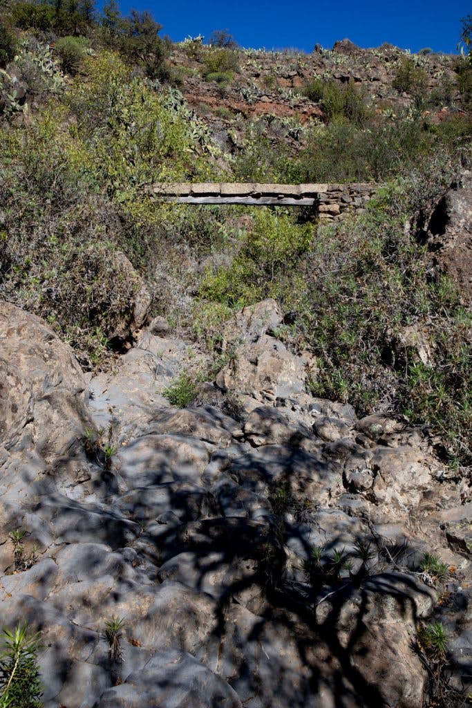 Felsen und Wasserleitungen - Rundwanderung La Quinta