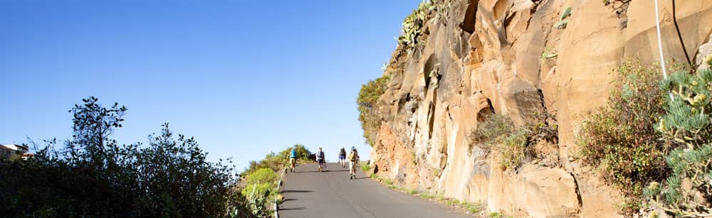 Wanderweg Straße in Richtung Taucho