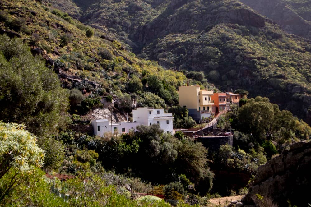 View of the houses in the hamlet of Valle Brosque