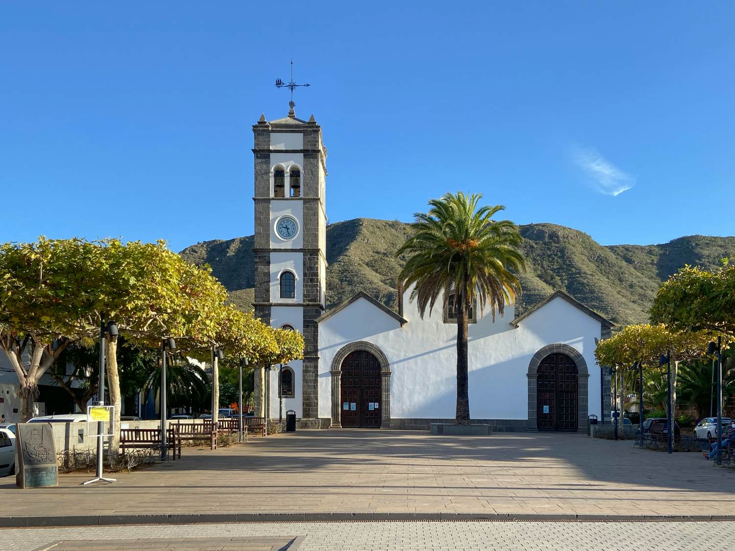 Punto de partida: Plaza de la Iglesia (Plaza San Marcos) de Tegueste