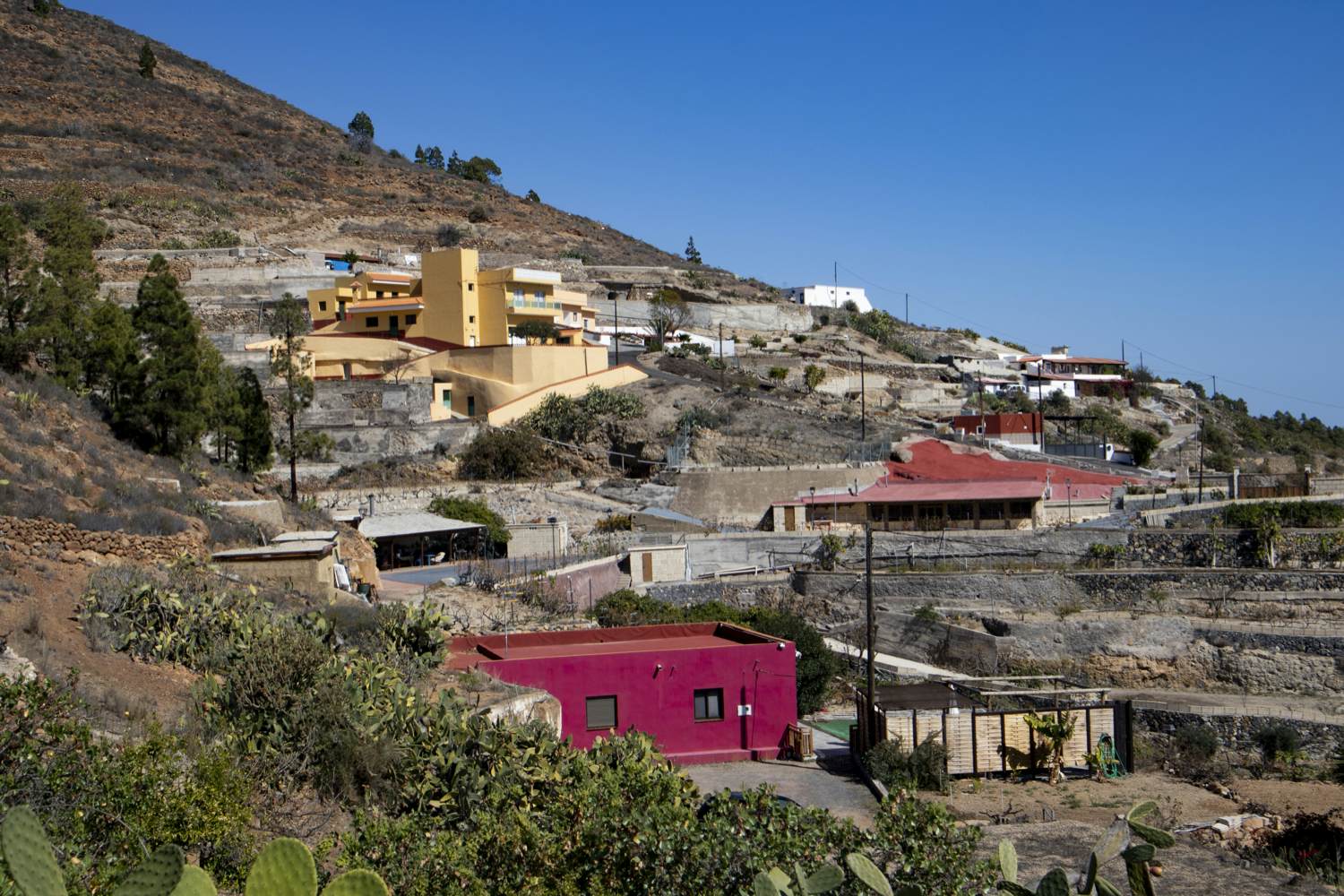 the hamlet of La Higuera