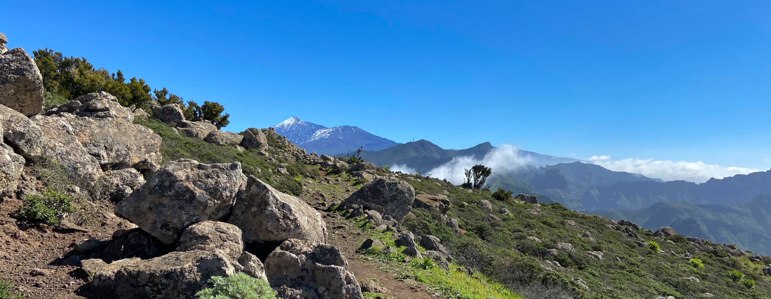 Hiking trail from Teno Alto to Mirador Palmar