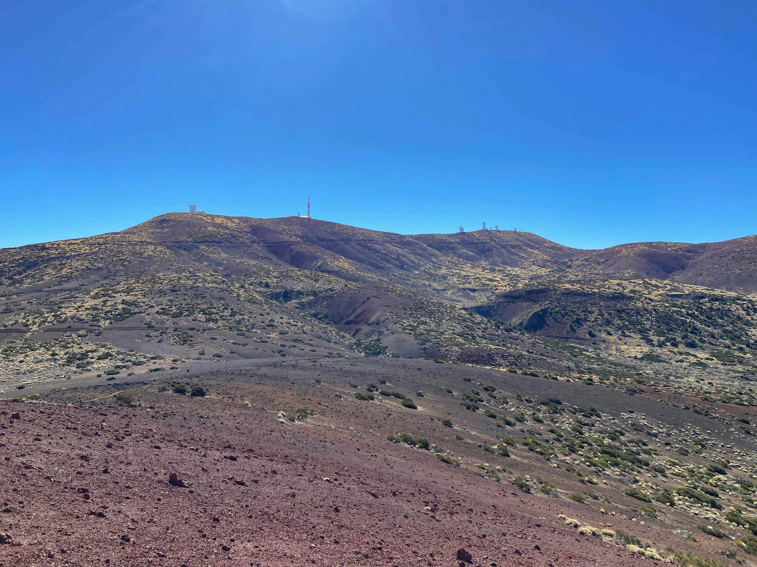 Vista del Observatorio de Izaña desde Montaña Limón